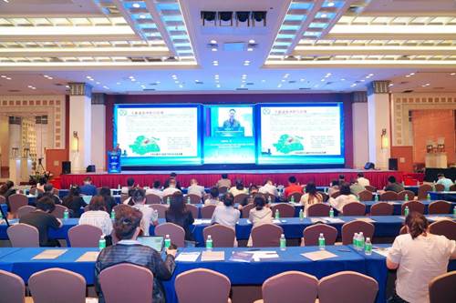 http://news.gzhu.edu.cn/__local/4/A0/07/740A185717419951D2C8BC37B49_75EBFBE9_2B462.png