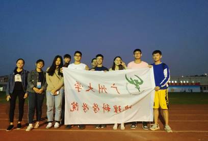 http://img.xiumi.us/xmi/ua/12uBn/i/65fbaf66b7f9181e36e5430911ce8ae3-sz_4146194.jpg?x-oss-process=image/resize,w_1080/auto-orient,1/crop,x_0,y_74,w_1080,h_734/format,jpg